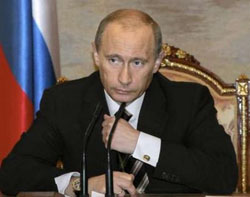 Эксперты: Путин отказался от лозунгов в угоду реальным действиям