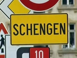 Испания временно покинула зону Шенгена