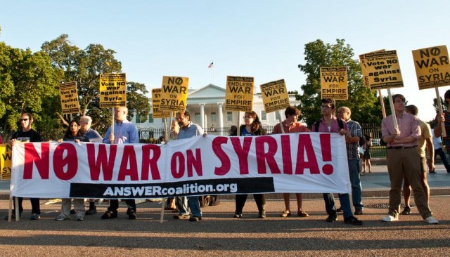 Пользователи соцсетей во всем мире выступают против начала операции в Сирии