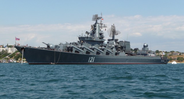 Крейсер «Москва» меняет план похода и направляется в Средиземноморье