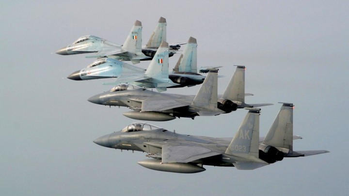 Во время показательных боёв в Индии русские истребители разгромили американские F-15С со счётом 9:1