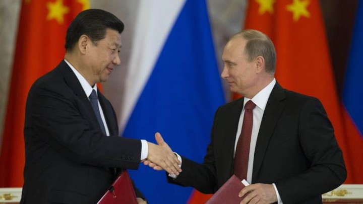 Сотрудничество Китая с Россией знаменует окончание эры нефтедоллара