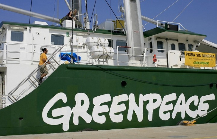Greenpeace    3,8  -  