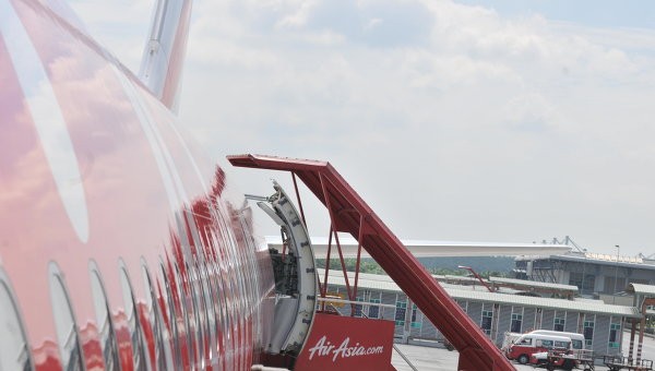  Air Asia ,  -    