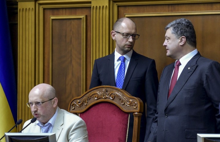 Генпрокуратура ДНР возбудила уголовное дело в отношении Порошенко, Яценюка и Турчинова