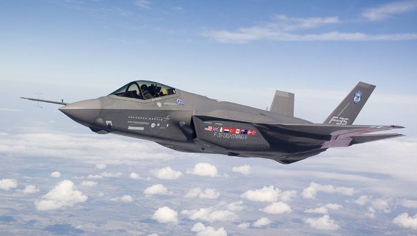      F-35   