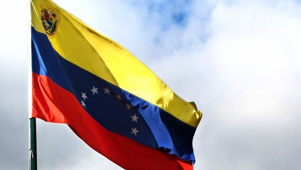 Венесуэла отзывает посла из США из-за продления санкций