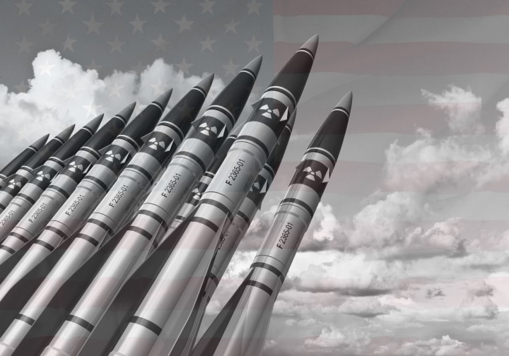 Ядерная гонка вооружений: в США приступают к производству новых ядерных бомб