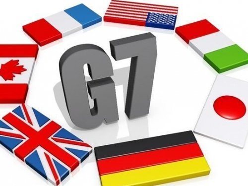 G7   :     