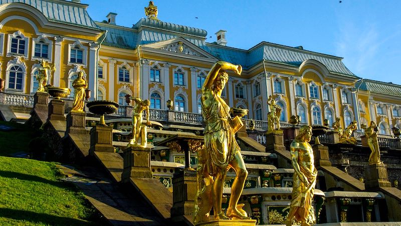 Петербург не поддержал провокаций: митинг либералов провалился