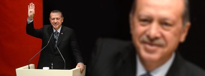 Эрдоган отчаянно любезничает с Путиным