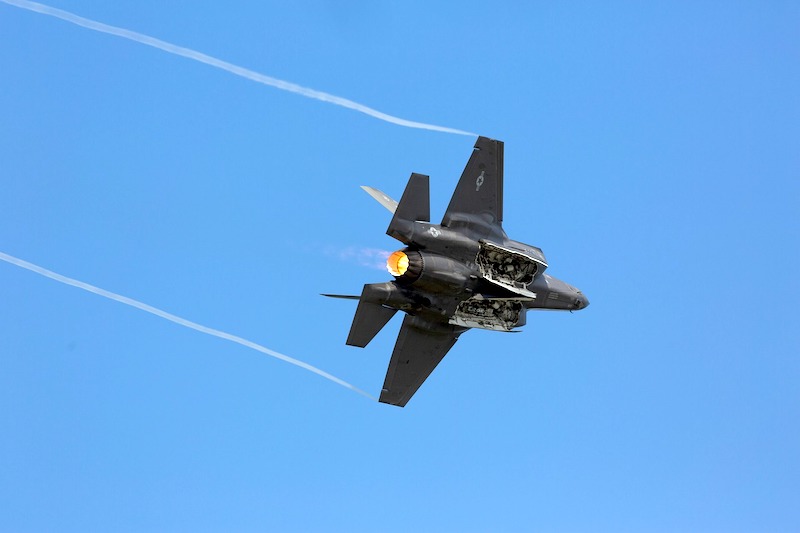   F-35    