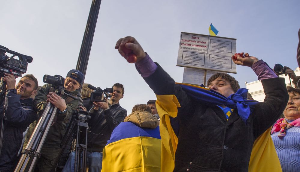 Россия опять поможет Украине – на сей раз не допустить нового майдана