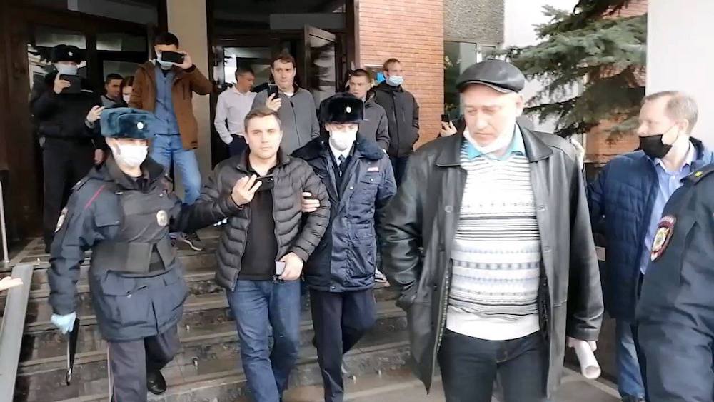 Бондаренко оштрафован за мелкое хулиганство