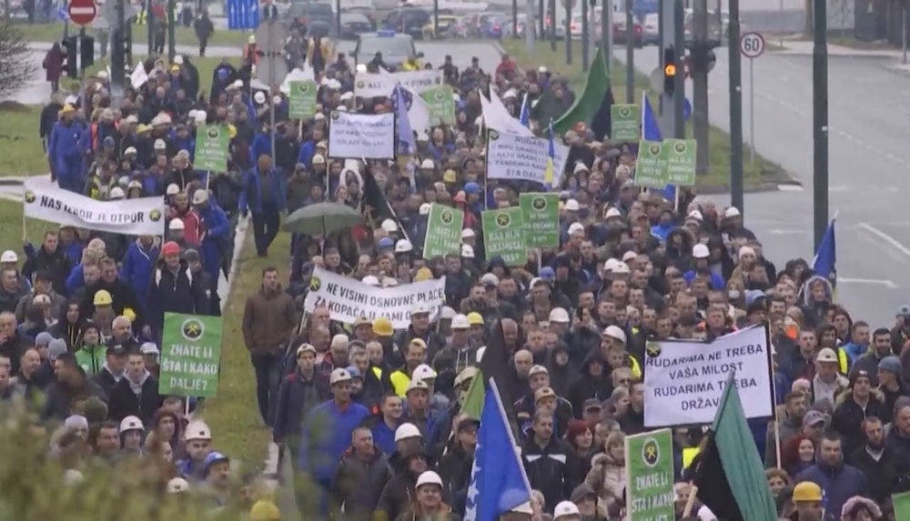 Боснийские шахтёры протестуют против закрытия шахт по планам ЕС