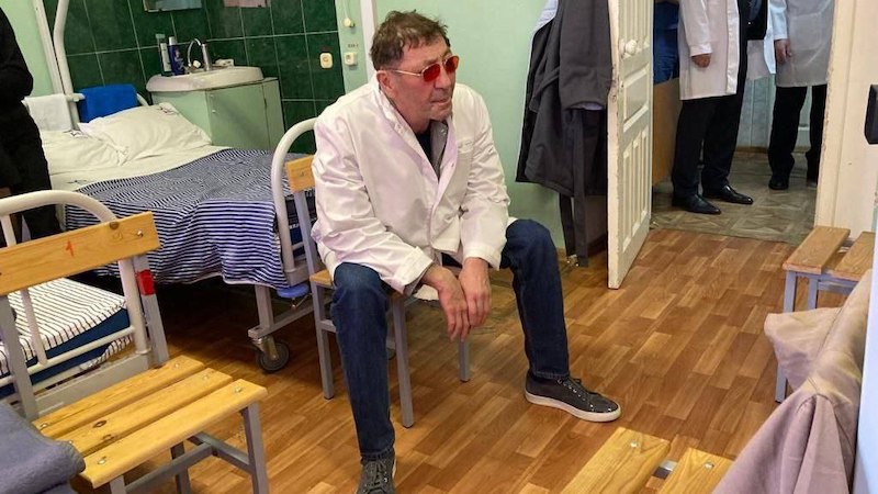 Лепс в Екатеринбурге навестил в госпитале бойцов ВС РФ
