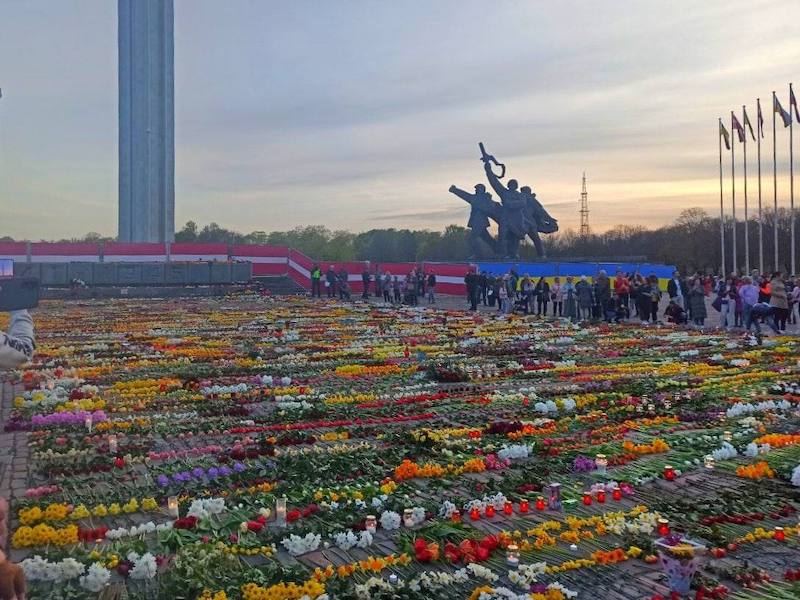 В Латвии разрешили снос памятника Освободителям Риги