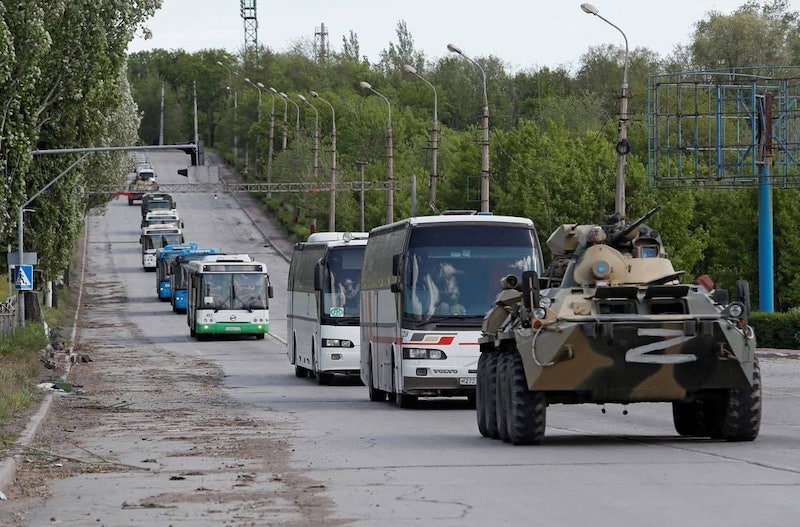 Боевики «Азова» продолжают участвовать в «спецоперации по эвакуации» в плен