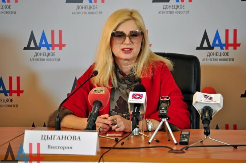Вика Цыганова продала дом и потратила 6 млн на помощь Донбассу