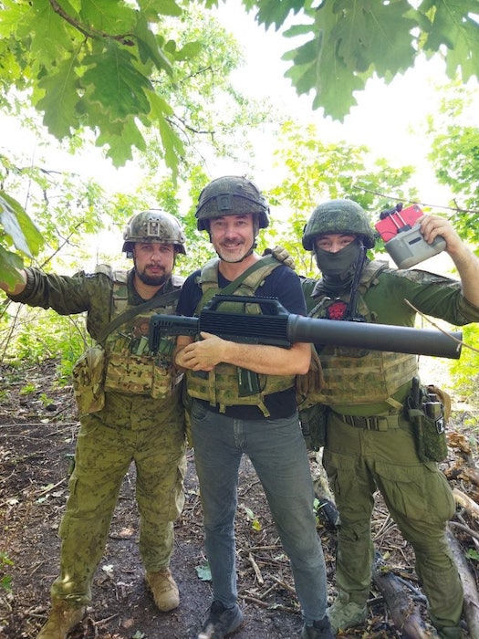 Антидроновое ружьё у бойцов НМ ДНР