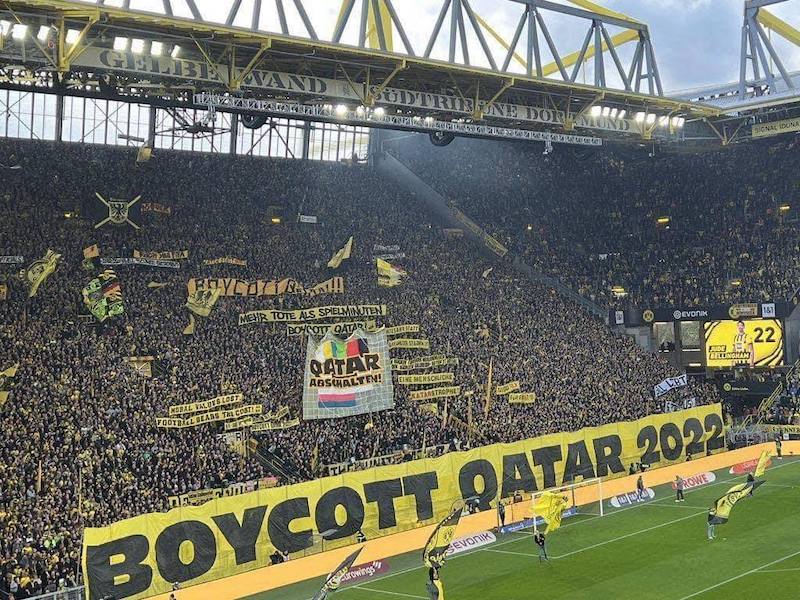 Запад бойкотирует чемпионат мира по футболу в Катаре
