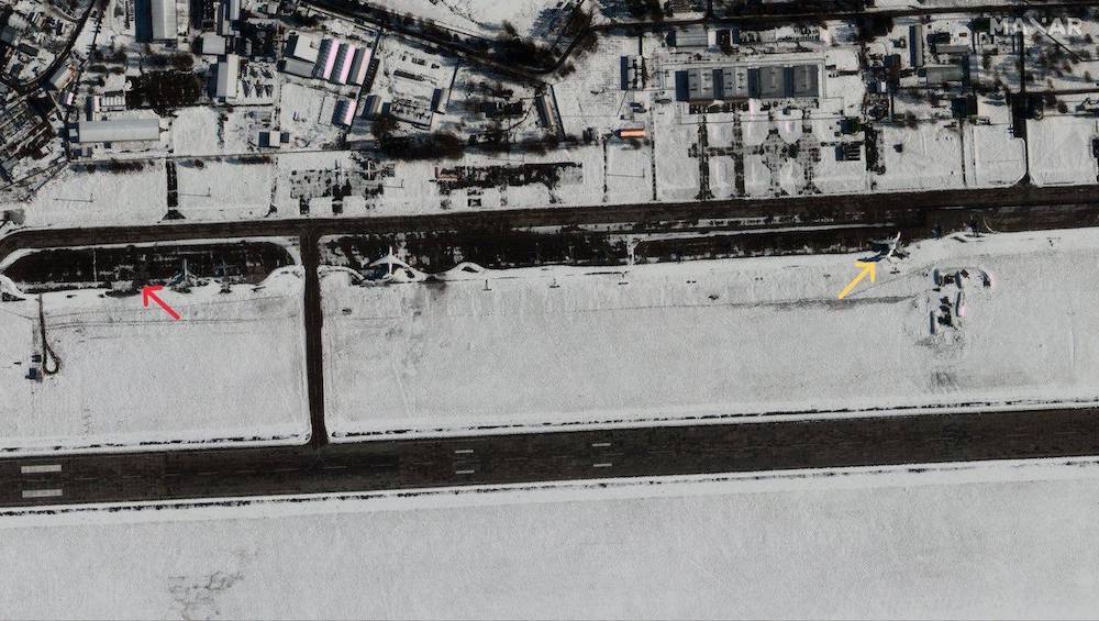 Спутниковые снимки самолёта А-50 ВСК РФ на аэродроме «Мачулищи»