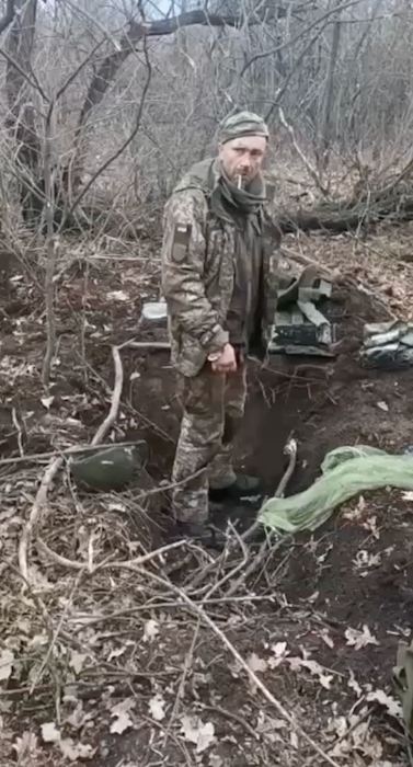 Видео с расстрелом украинского военнослужащего?