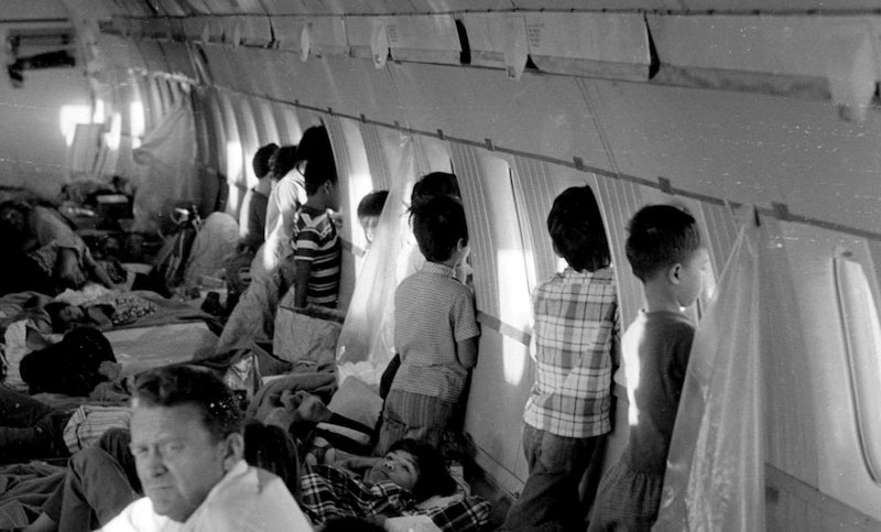 Операции «Babylift»: Вывоз детей из Вьетнама в США