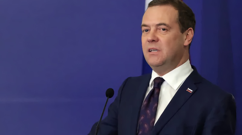 Реакция Медведева на атаку украинских БПЛА по Кремлю
