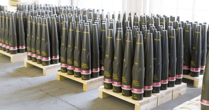 Евросоюз поставит на Украину миллион артиллерийских снарядов