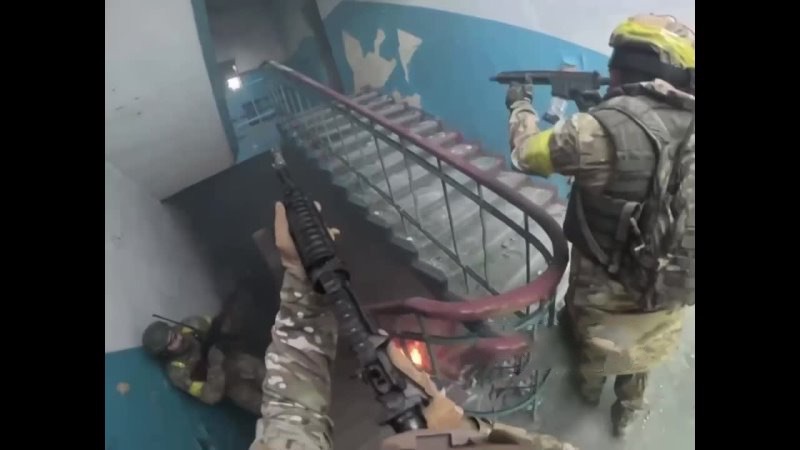 Штурм одной из многоэтажек Бахмута украинскими боевиками