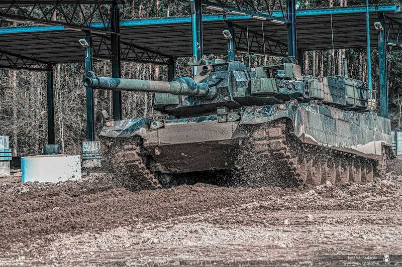 Минобороны Польши публикует кадры учений с танками Abrams