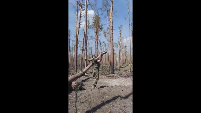 Неудачное использование шведского гранатомета AT-4 украинцем