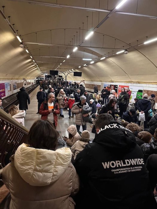 Киевское метро сегодня утром