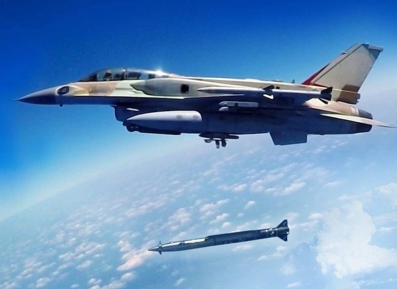 Израиль применил ракеты класса воздух-воздух во время ночной атаки на Иран