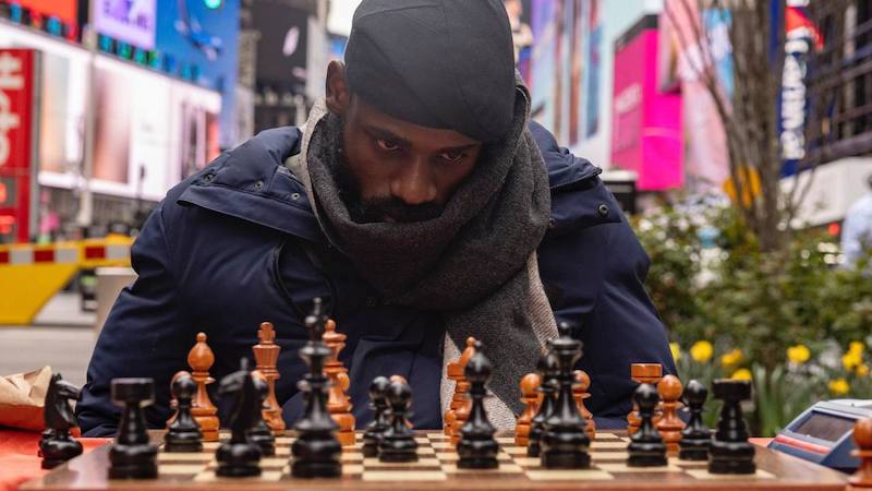 Нигерийский шахматист 60 часов подряд играл против американца, чтобы собрать миллион долларов детям