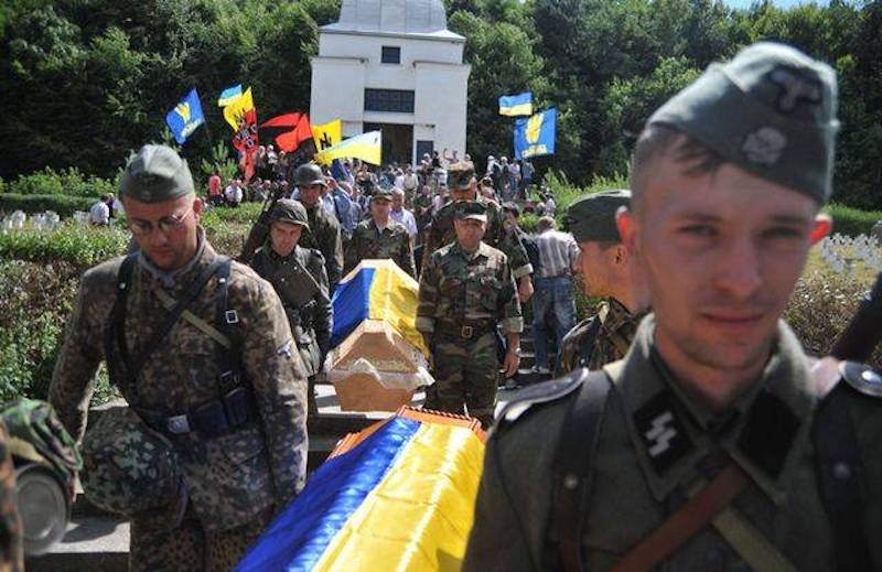 Западные власти скрывают распространение нацистской идеологии на Украине - СВР Западные власти скрывают распространение нацистской идеологии на Украине - СВР