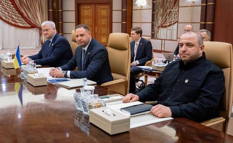 Украинская делегация прибыла в Лондон Украинская делегация прибыла в Лондон