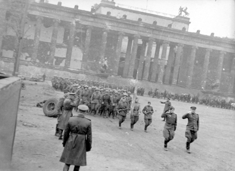      , 4  1945 .