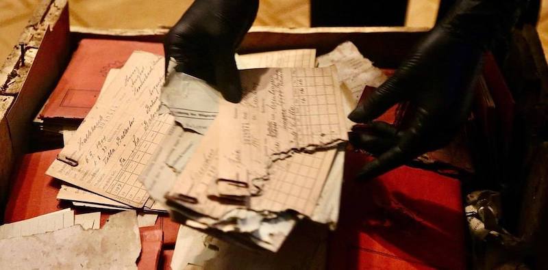 В Аргентине обнаружены ящики с материалами, связанные с нацистским режимом Германии В Аргентине обнаружены ящики с материалами, связанные с нацистским режимом Германии