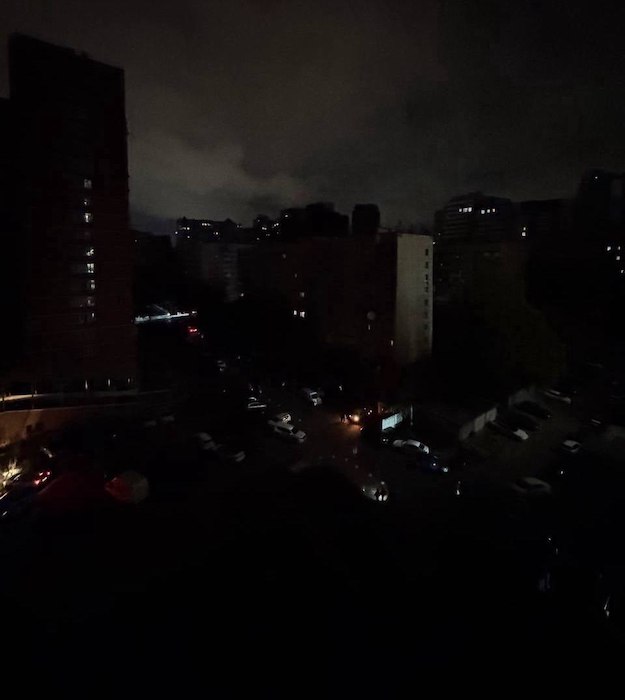 Киев отключили от электричества Киев отключили от электричества
