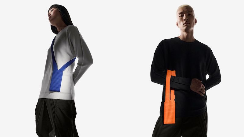 Apple  -  iPhone  $230