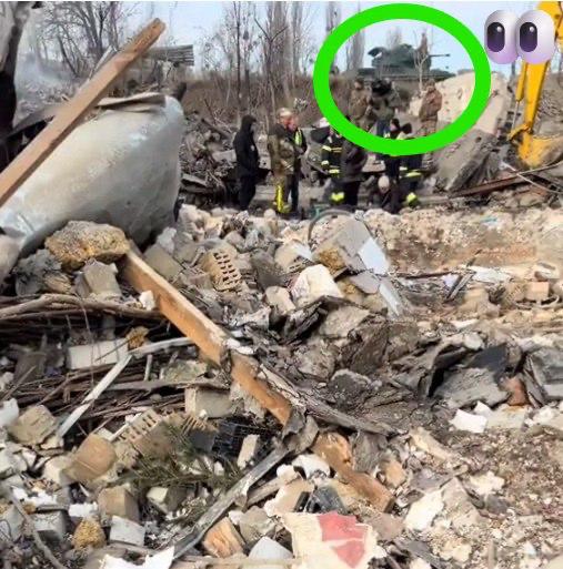 Любопытное видео с места удара по Дарницкой ТЭЦ в Киеве