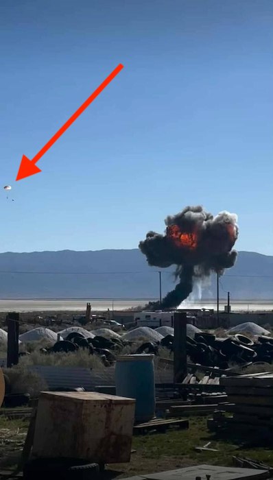  F-16 Thunderbirds  :  