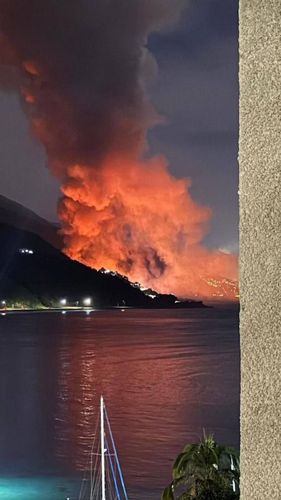 Дональд Трамп подтвердил удары по Каракасу и арест президента Венесуэлы