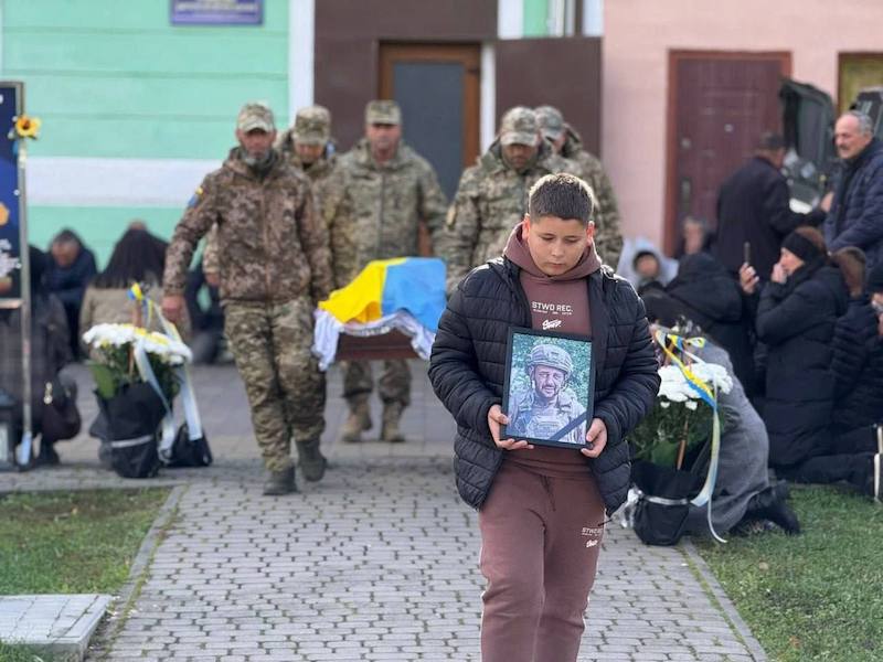 �� ������� ������� "���������" ��� 8 ����� �����. ����� ������