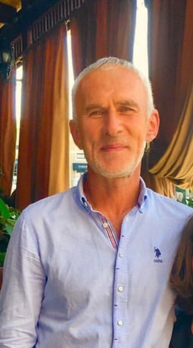 В Москве провокатор намеренно совершает намазы в общественных местах В Москве провокатор намеренно совершает намазы в общественных местах