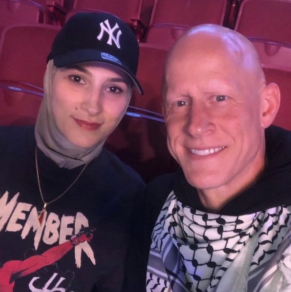 "Никто не хочет воевать за Израиль!" - с другого ракурса "Никто не хочет воевать за Израиль!" - с другого ракурса