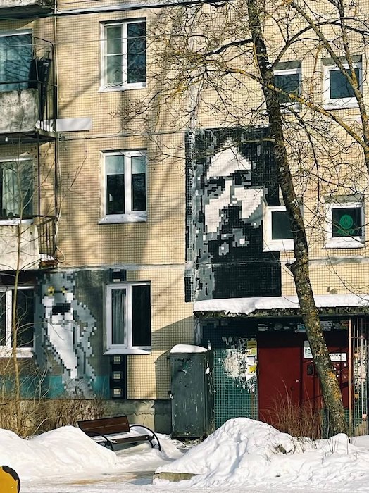 Легенды рока украшают стены домов в Ленобласти Легенды рока украшают стены домов в Ленобласти