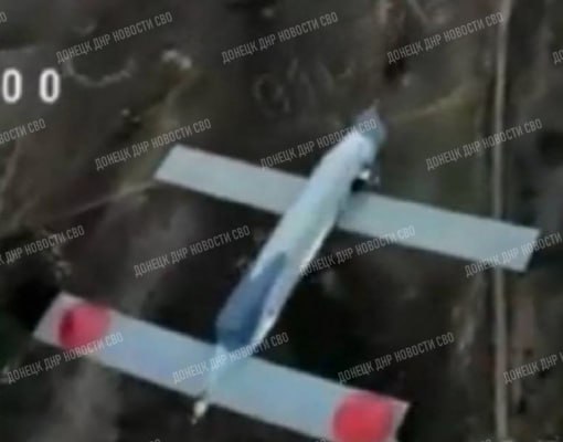 Беспилотник с ИИ прилетел на майдан в Киеве Беспилотник с ИИ прилетел на майдан в Киеве